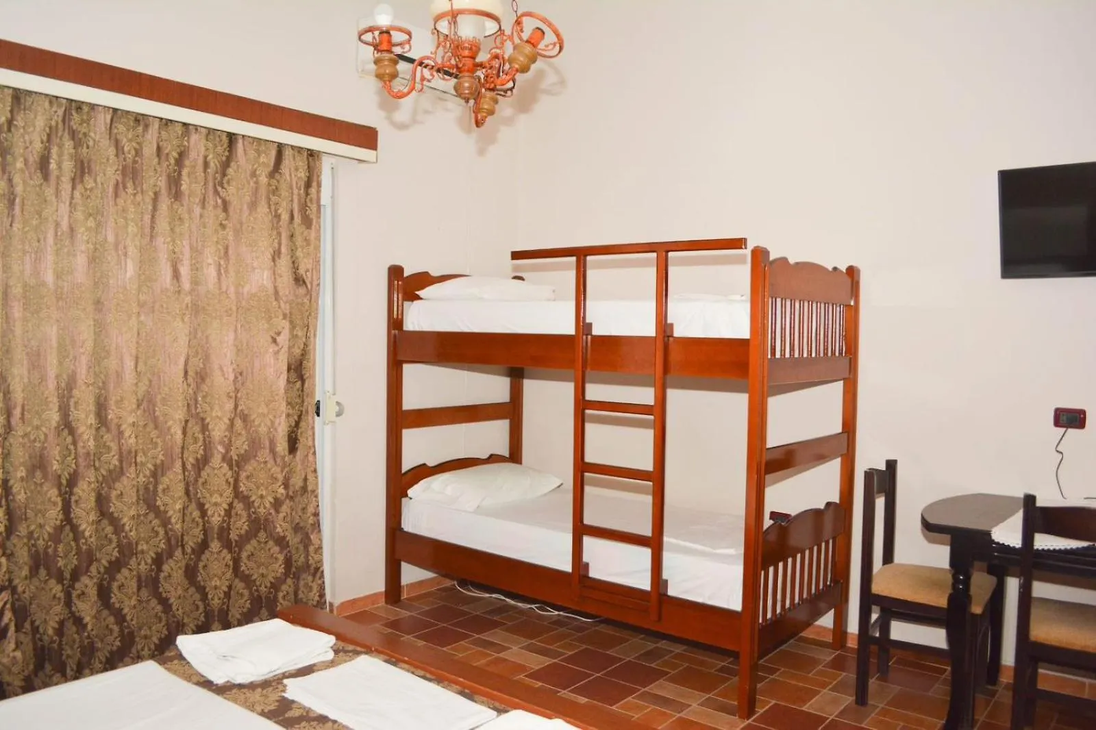 Villa Baron Ksamil Guest house